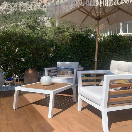 With Amazing Sea And Mountain Views *