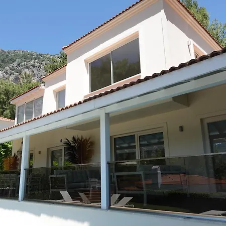 With Amazing Sea And Mountain Views *