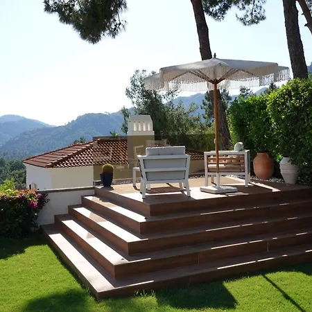 Villa With Amazing Sea And Mountain Views
